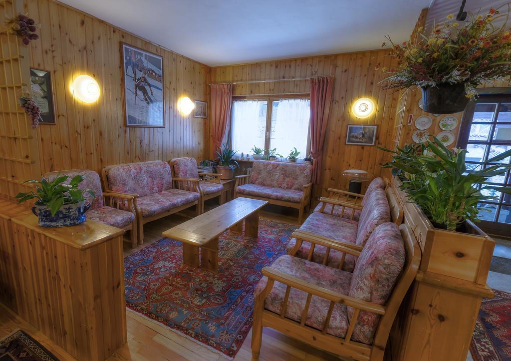 K2 Hotel